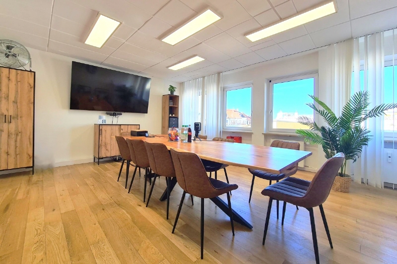 Alleinauftrag… Helles Büro in der Maxvorstadt – Top-Schnitt, Top-Lage!