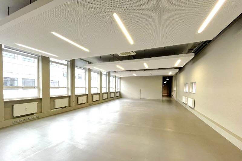 Chices Büro in stylischem Umfeld