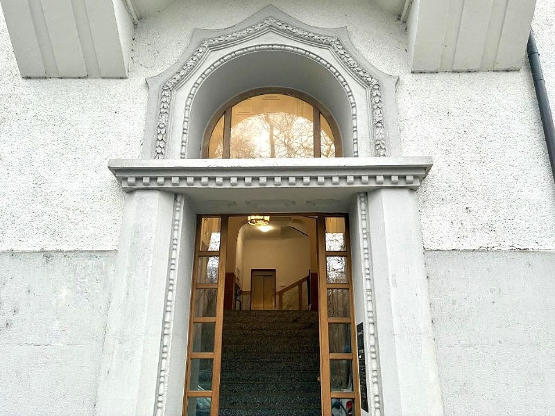 Kleines Altbaubüro in Isarnähe