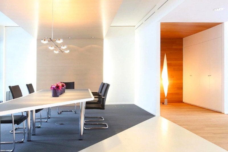 Schickes Büro in ansprechendem Neubau an der Stammstrecke
