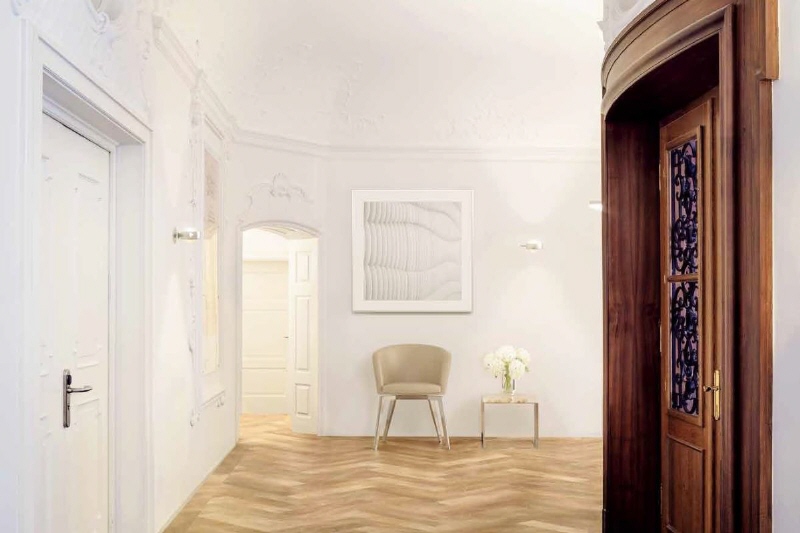 Prestigeträchtige Immobilie an renommiertem Standort mit Dachterrasse