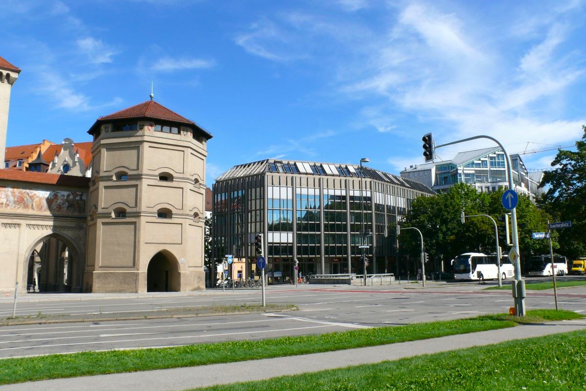 Willkommen im „Freddie“: Ein zukunftsorientierter Standort für die plenum AG