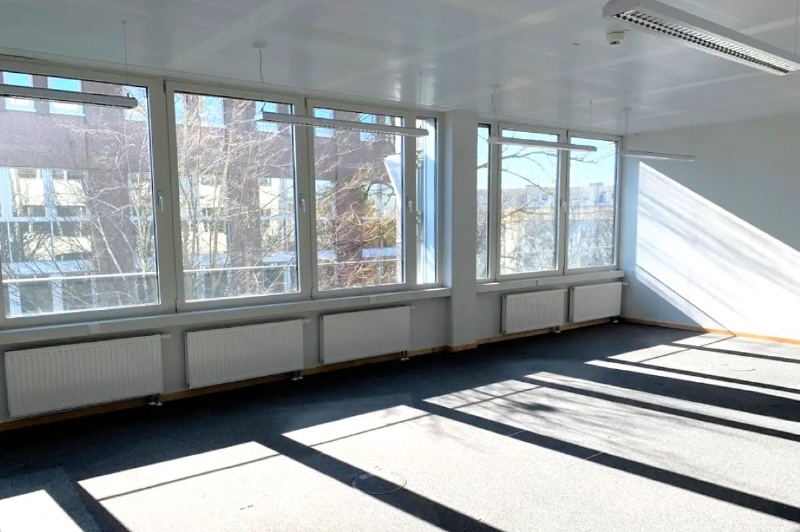 Modernes Bürohaus mit bester Ausstattung und Kantine