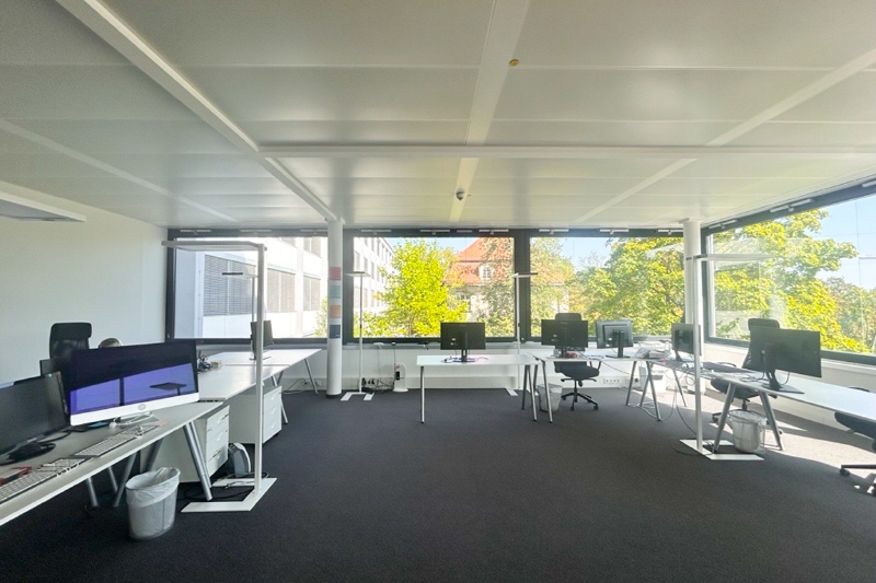 Arbeiten mit Weitblick … Komplett modernisierte und gekühlte Räume