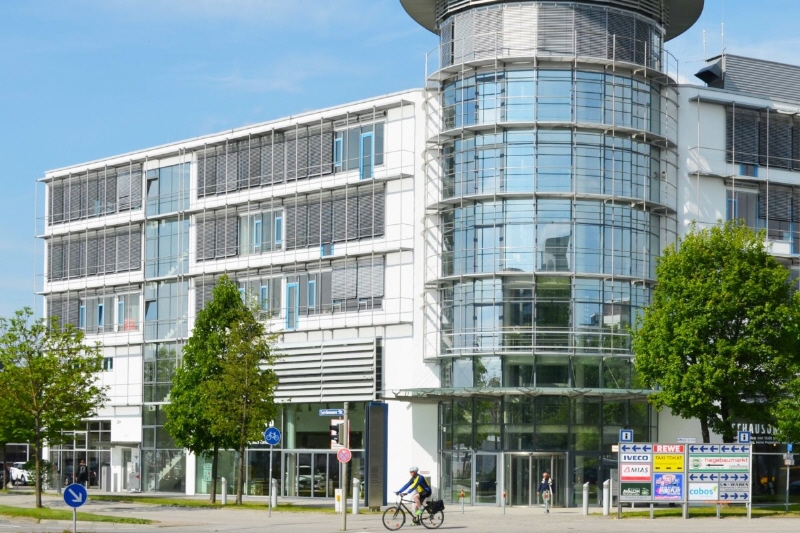 Zeitgemäße Büros mit Aussicht